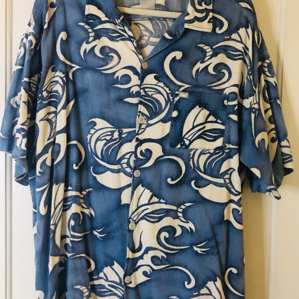 Quiksilver XL Men's Vintage Aloha Shirt